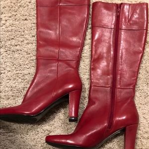 Bandolino red 6.5 boots